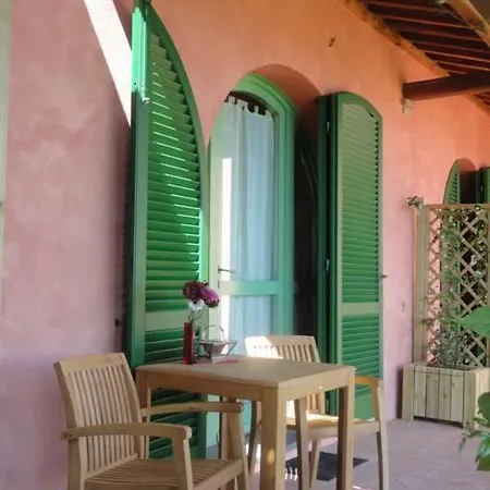 Willa Il Pino By Vacavilla Lari