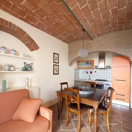 Willa Il Pino By Vacavilla Lari