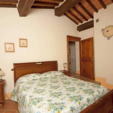 Il Pino By Vacavilla Willa