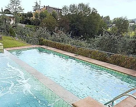 Il Pino By Vacavilla Lari